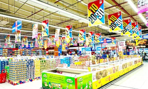 സ​ഫാ​രി​യി​ൽ 10, 20, 30 പ്ര​മോ​ഷ​ന് തു​ട​ക്ക​മാ​യി