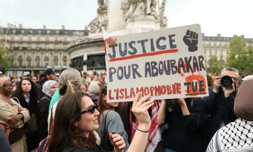 ഫ്രാൻസിൽ മസ്ജിദിൽ കയറി കുത്തിക്കൊലപ്പെടുത്തി; പ്രതി ഇറ്റലിയിൽ പിടിയിൽ