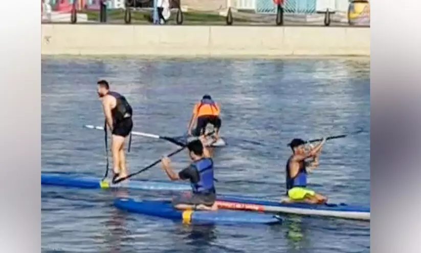 ജിദ്ദയിൽ സർഫിങ് പരിശീലനം; അവസരം പ്രയോജനപ്പെടുത്തി മലയാളികളും ജിദ്ദയിൽ സർഫിങ് പരിശീലനം; അവസരം പ്രയോജനപ്പെടുത്തി മലയാളികളും