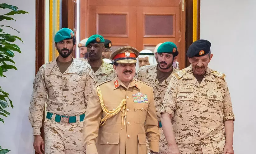 ബി.ഡി.എഫ് കമാൻഡ് ആസ്ഥാനം സന്ദർശിച്ച് ഹമദ് രാജാവ് ബി.ഡി.എഫ് കമാൻഡ് ആസ്ഥാനം സന്ദർശിച്ച് ഹമദ് രാജാവ്