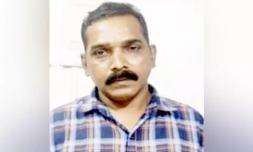 കാ​റി​ൽ ത​ട്ടി​ക്കൊ​ണ്ടു​പോ​യി പീ​ഡ​ന​ശ്ര​മം; പ്ര​തി​ക്ക് ഒമ്പതുവർഷം ക​ഠി​ന ത​ട​വും പി​ഴ​യും