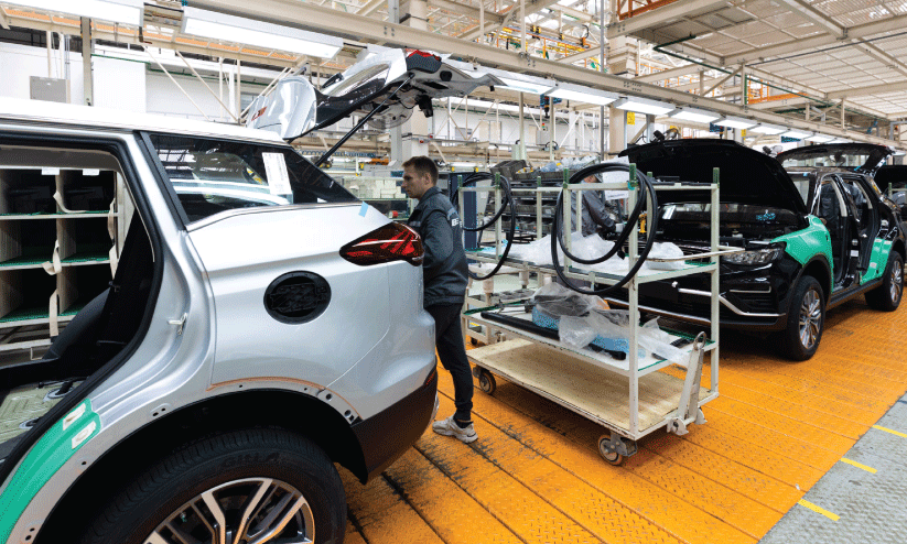 ‘ഓ​ട്ടോ​മൊ​ബൈ​ൽ വ്യ​വ​സാ​യ​ത്തി​ന്‍റെ ഭാ​വി വൈ​ദ്യു​തി​യി​ൽ’ -ഇ​ല​ക്ട്രി​ക് വാ​ഹ​ന എൻജിനീയറിങ്ങിന്‍റെ അ​ന​ന്ത സാ​ധ‍്യ​ത​ക​ൾ അറിയാം