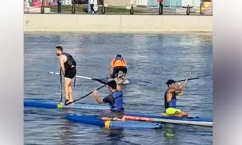 ജി​ദ്ദ​യി​ൽ സ​ർ​ഫി​ങ്​ പ​രി​ശീ​ല​നം; അ​വ​സ​രം പ്ര​യോ​ജ​ന​പ്പെ​ടു​ത്തി മ​ല​യാ​ളി​ക​ളും