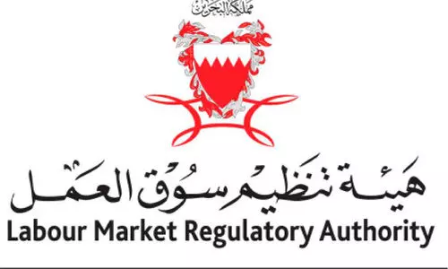 ഒ​രാ​ഴ്‌​ച​ക്കി​ടെ എ​ൽ.​എം.​ആ​ർ.​എ നാ​ടു​ക​ട​ത്തി​യ​ത് നൂ​റ് പ്ര​വാ​സി​ക​ളെ