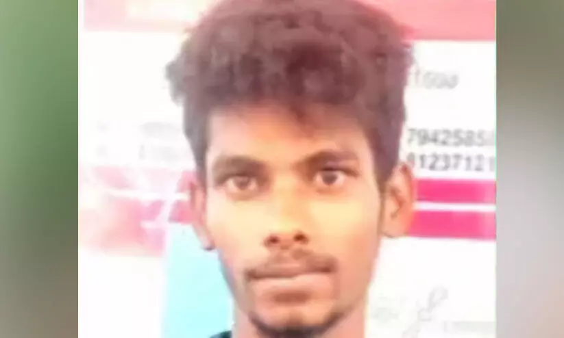 പന്തയം ജയിക്കാൻ അമിതമദ്യം കഴിച്ച യുവാവ് മരിച്ചു പന്തയം ജയിക്കാൻ അമിതമദ്യം കഴിച്ച യുവാവ് മരിച്ചു