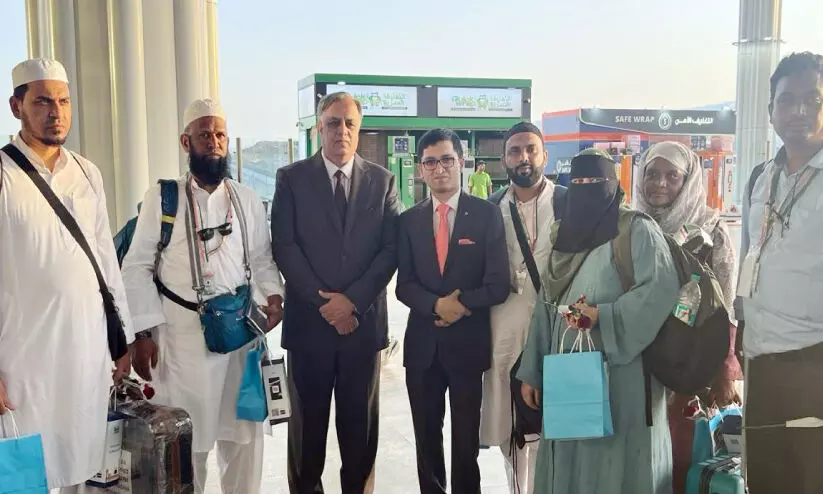 ഇന്ത്യൻ ഹാജിമാർക്ക് ഊഷ്മള വരവേൽപ് ഇന്ത്യൻ ഹാജിമാർക്ക് ഊഷ്മള വരവേൽപ്