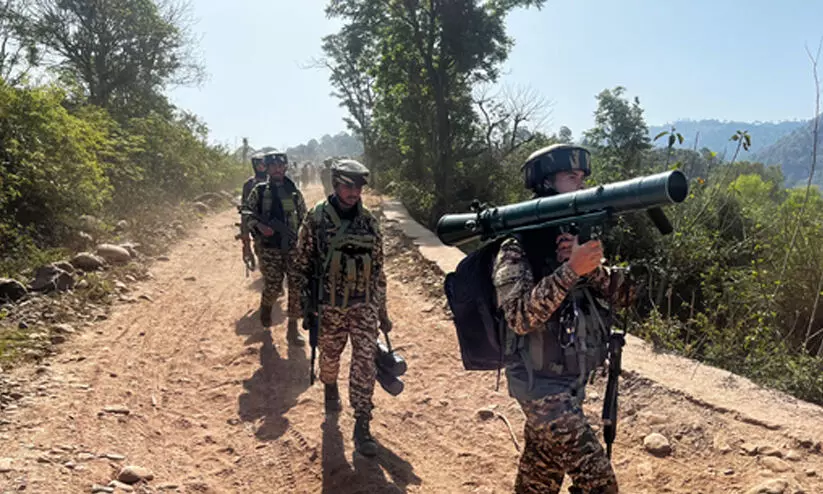 അതിർത്തിയിൽ വീണ്ടും പാകിസ്താന്റെ വെടിനിർത്തൽ കരാർ ലംഘനം; ഇന്ത്യൻ സൈന്യം തിരിച്ചടിച്ചു