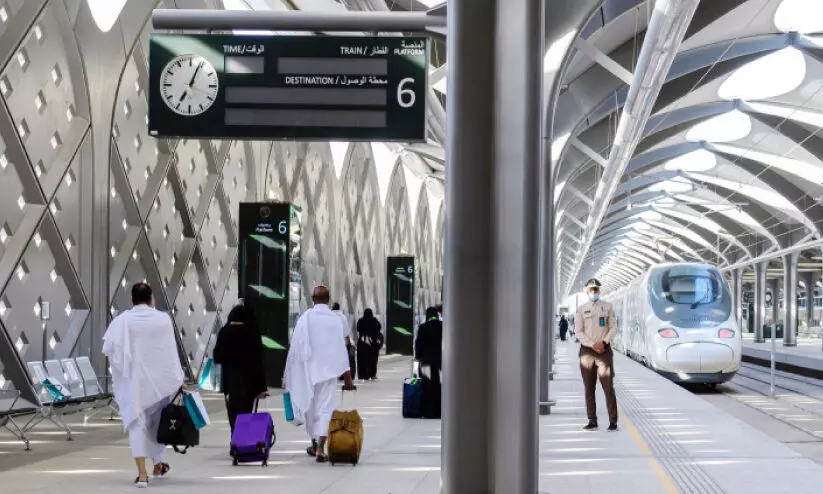 വിമാന ടിക്കറ്റിനൊപ്പം ഹറമൈൻ ട്രെയിൻ ടിക്കറ്റും ബുക്ക് ചെയ്യാൻ സൗകര്യം വിമാന ടിക്കറ്റിനൊപ്പം ഹറമൈൻ ട്രെയിൻ ടിക്കറ്റും ബുക്ക് ചെയ്യാൻ സൗകര്യം