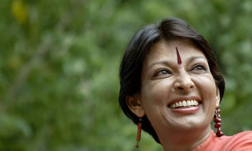 ആശാസമരത്തെ പിന്തുണച്ച് പ്രതികരണം നടത്തുന്നതിൽ മല്ലികസാരാഭായിക്ക് വിലക്ക് ആശാസമരത്തെ പിന്തുണച്ച് പ്രതികരണം നടത്തുന്നതിൽ മല്ലികസാരാഭായിക്ക് വിലക്ക്