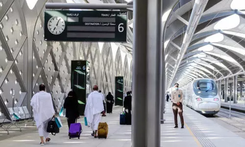 വി​മാ​ന ടി​ക്ക​റ്റി​നൊ​പ്പം ഹ​റ​മൈ​ൻ ട്രെ​യി​ൻ ടി​ക്ക​റ്റും ബു​ക്ക്​ ചെ​യ്യാ​ൻ സൗ​ക​ര്യം