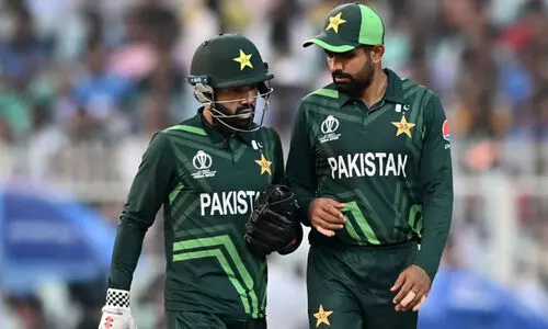 ബാബറിന്‍റെയും റിസ്‌വാന്‍റെയും ഇൻസ്റ്റഗ്രാം അക്കൗണ്ടുകൾക്ക് ഇന്ത്യയിൽ വിലക്ക്