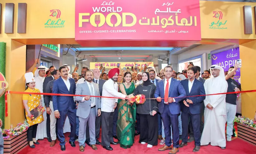 രു​ചി​യു​ടെ ഉ​ത്സ​വ​മാ​യി ‘ലു​ലു വേ​ൾ​ഡ് ഫു​ഡ് ഫെ​സ്റ്റി​ന്’ തു​ട​ക്കം