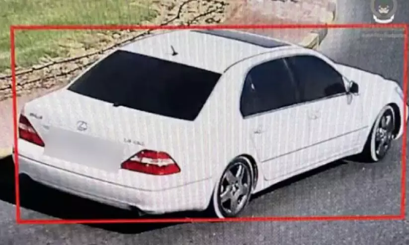 വ്യാജ നമ്പർ പ്ലേറ്റുമായി യാത്ര: ഡ്രൈവർ അറസ്റ്റിൽ വ്യാജ നമ്പർ പ്ലേറ്റുമായി യാത്ര: ഡ്രൈവർ അറസ്റ്റിൽ