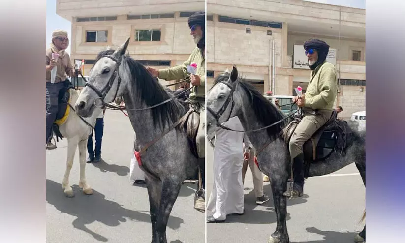 ഹ​ജ്ജി​ന്​ കു​തി​ര​പ്പു​റ​ത്തേ​റി...