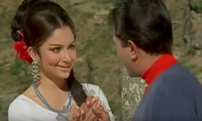 42 ദശലക്ഷം ടിക്കറ്റുകൾ, ബോക്സ് ഓഫിസിൽ ഏഴ് കോടി; തിയറ്ററുകളിൽ 100 ദിവസം തികച്ച ആദ്യ ഹിന്ദി സിനിമ ഇതാണ്...