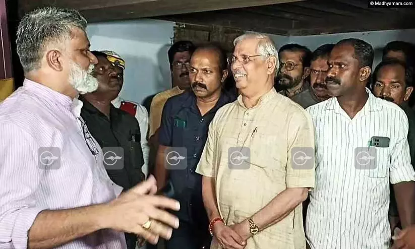 Chettur Sankaran Nair, Rajendra Vishwanath  Arlekar