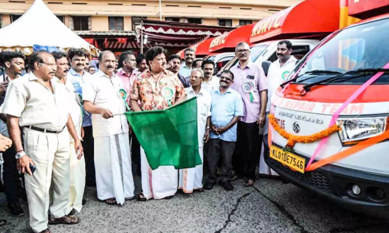 കെ.എസ്.ആർ.ടി.സി റാപ്പിഡ് റിപ്പയർ മിനി വാനുകളും ഇ-സുതാര്യവും സജ്ജം