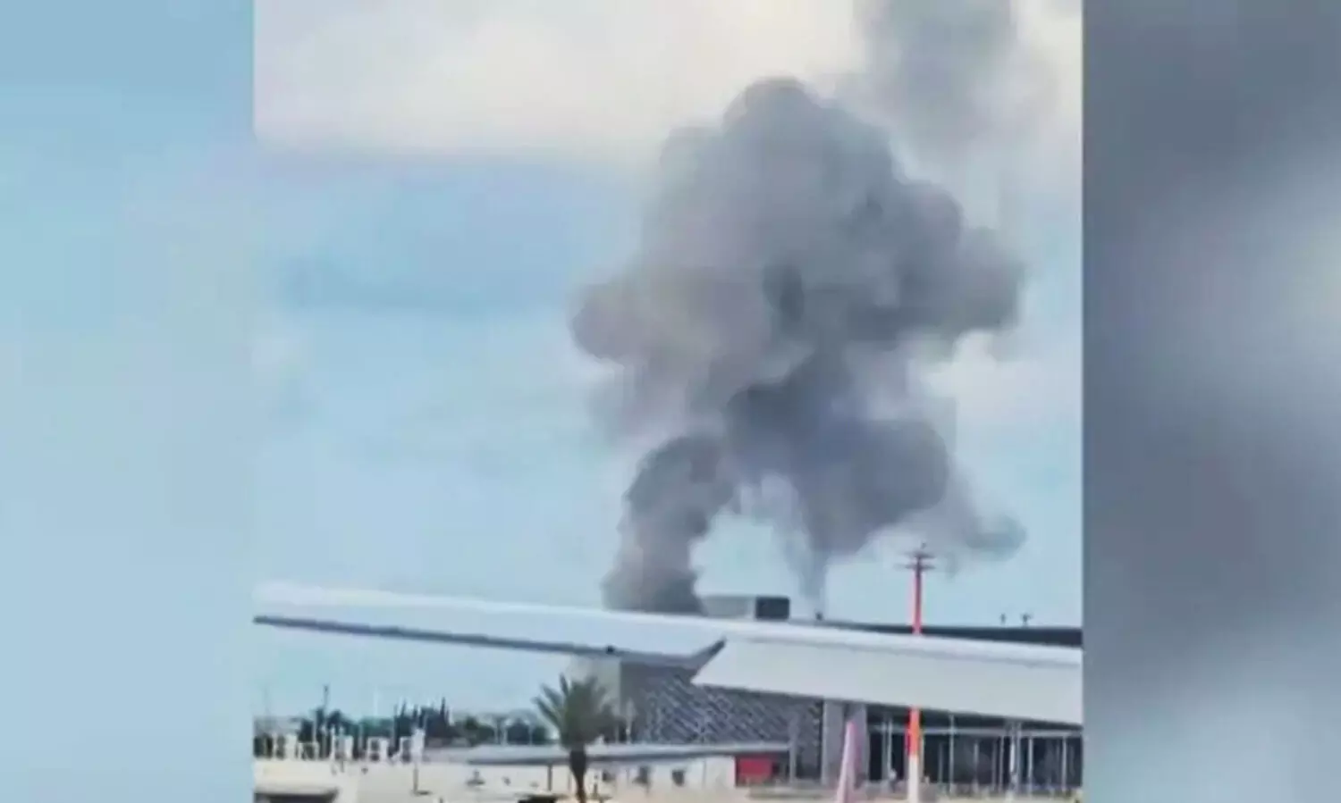 ​ഇസ്രായേൽ ​വിമാനത്താവളത്തിൽ പതിച്ച് യെമനിൽനിന്നുള്ള മിസൈൽ;   വിമാന സർവിസുകൾ റദ്ദാക്കി