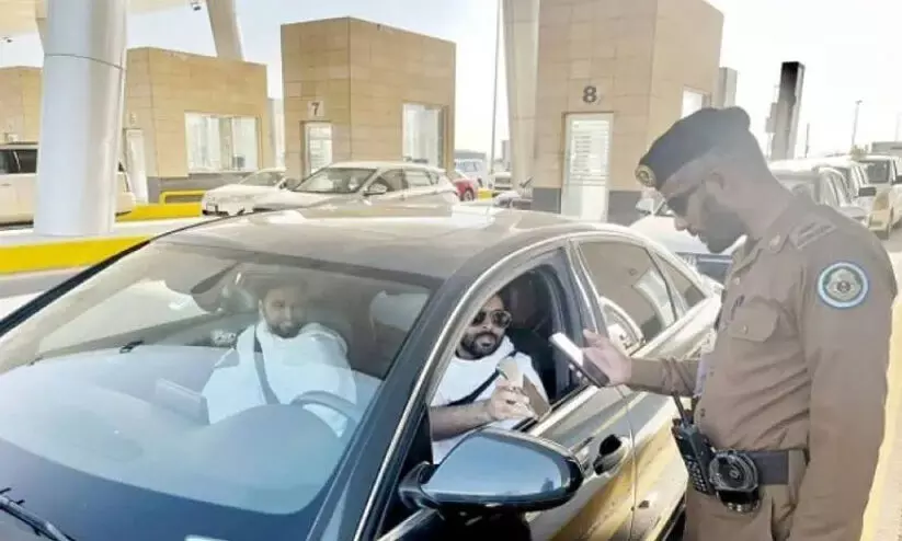 മ​ക്ക​യി​ൽ പെ​ർ​മി​റ്റി​ല്ലാ​ത്ത​വ​രെ ക​ണ്ടെ​ത്താ​ൻ പ​രി​ശോ​ധ​ന