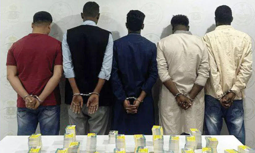 വ്യാ​ജ ഹ​ജ്ജ്​ പ​ര​സ്യം​; അ​ഞ്ച്​ വി​ദേ​ശി​ക​ൾ അ​റ​സ്റ്റി​ൽ