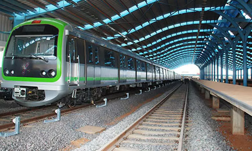 മെ​ട്രോ ട്രെ​യി​നു​ക​ളി​ൽ ഇ​നി ഡി​ജി​റ്റ​ൽ പ​ര​സ്യ​ങ്ങ​ളും