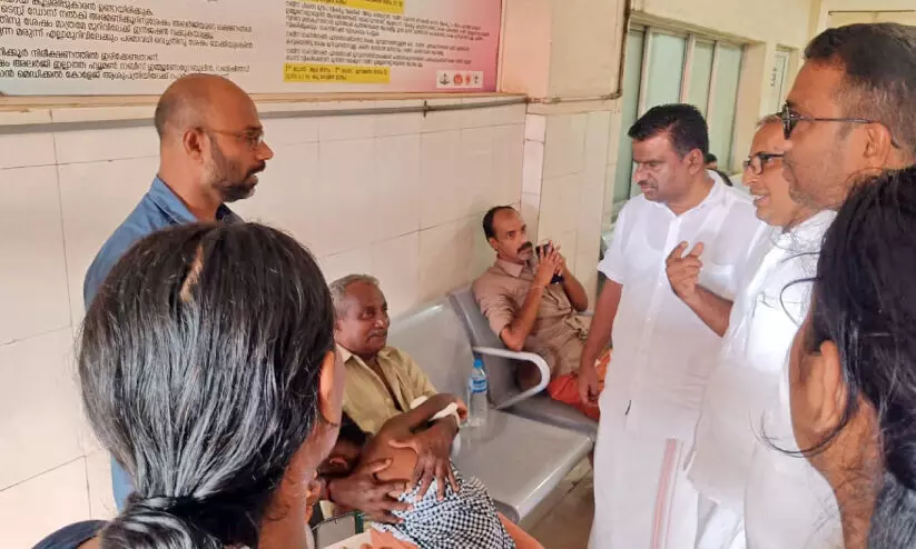 തെ​രു​വു​നാ​യ് ആക്രമണം; ചാ​ലാ​ടും പ​ള്ളി​ക്കു​ന്നും പി​ഞ്ചു​കു​ഞ്ഞ് അ​ട​ക്കം 13പേ​ർ​ക്ക് ക​ടി​യേ​റ്റു