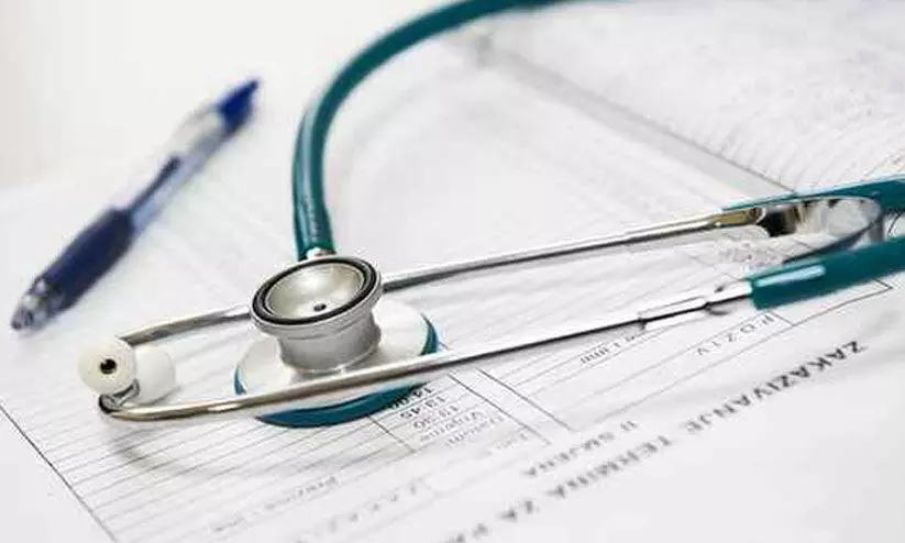 പത്തനംതിട്ടയിൽ നീറ്റ് പരീക്ഷക്കിടെ ആൾമാറാട്ടം? വ്യാജ അഡ്മിറ്റ് കാര്‍ഡുമായി വിദ്യാര്‍ഥി പിടിയിൽ