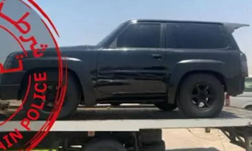 റോഡിൽ അഭ്യാസം: ഉമ്മുൽ ഖുവൈനിൽ വാഹനങ്ങൾ പിടിയിൽ റോഡിൽ അഭ്യാസം: ഉമ്മുൽ ഖുവൈനിൽ വാഹനങ്ങൾ പിടിയിൽ