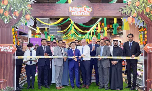 സൗ​ദി​യി​ൽ മാ​മ്പ​ഴ​ക്കാ​ല​മൊ​രു​ക്കി ലു​ലു മാം​ഗോ മാ​നി​യ