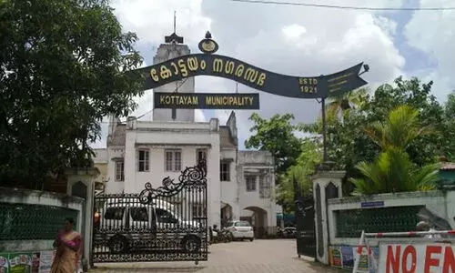 കോട്ടയം നഗരസഭ; അടിയന്തര കൗൺസിൽ അടിച്ചു പിരിഞ്ഞു