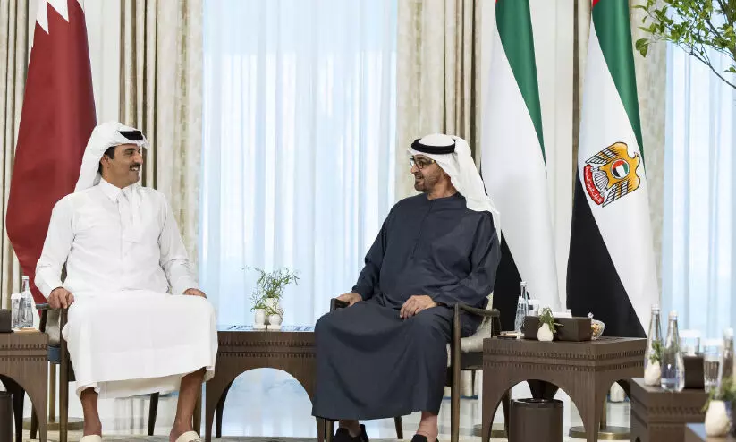 അ​ബൂ​ദ​ബി​യി​ൽ അ​മീ​ർ, യു.​എ.​ഇ പ്ര​സി​ഡ​ന്റ് കൂ​ടി​ക്കാ​ഴ്​​ച