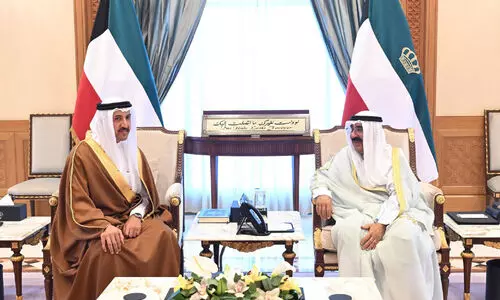 ബ​ഹ്‌​റൈ​ൻ മ​ന്ത്രി കു​വൈ​ത്തി​ൽ; ഉ​ന്ന​തതല കൂ​ടി​ക്കാ​ഴ്ച​ക​ൾ ന​ട​ത്തി