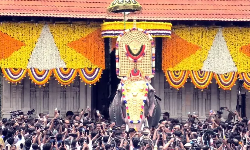 തൃശൂര്‍ പൂരം; അധിക സർവിസുമായി കെ.എസ്​.ആർ.ടി.സി, സ്വകാര്യ ബസുകൾ