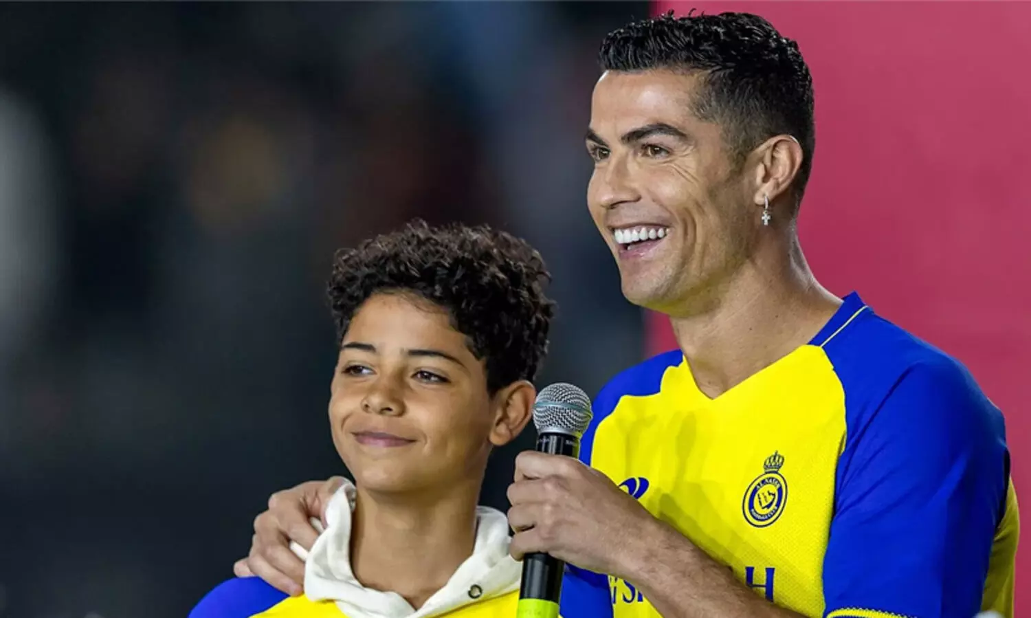 ക്രിസ്റ്റ്യാനോയുടെ മകൻ പോർചുഗൽ അണ്ടർ -15 ടീമിൽ; നിന്നെയോർത്ത് അഭിമാനിക്കുന്നുവെന്ന് സൂപ്പർതാരം