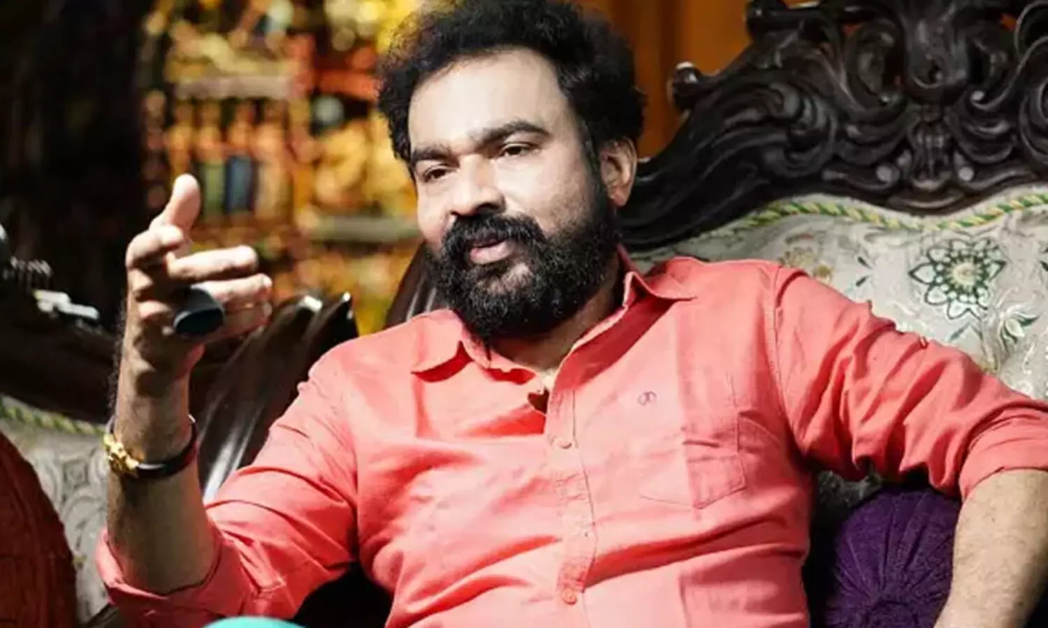 മകളുടെ വിവാഹത്തിൽ പ​ങ്കെടുക്കാൻ മോൻസൺ മാവുങ്കലിന് ഇടക്കാല ജാമ്യം