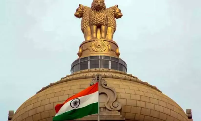 മന്ത്രിമാരിൽ ന്യൂനപക്ഷമെത്ര? മന്ത്രിമാരിൽ ന്യൂനപക്ഷമെത്ര?