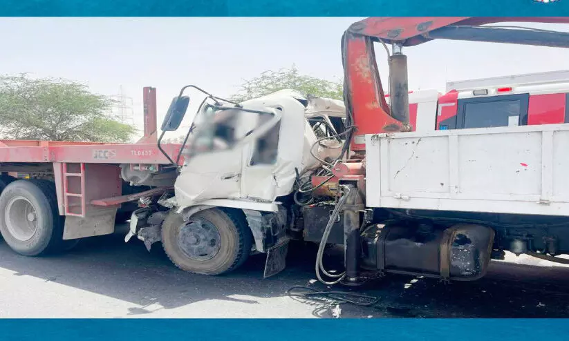 സിക്സ്ത് റിങ് റോഡിൽ ട്രക്കുകൾ കൂട്ടിയിടിച്ച് ഒരാൾ മരിച്ചു സിക്സ്ത് റിങ് റോഡിൽ ട്രക്കുകൾ കൂട്ടിയിടിച്ച് ഒരാൾ മരിച്ചു