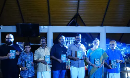 അർധരാത്രിയിൽ പൊതു ശ്മശാനത്തിൽ പ്രകാശനം; റാം c/o ആനന്ദിക്ക് ശേഷം പുതിയ നോവലുമായി അഖിൽ പി. ധർമ്മജൻ