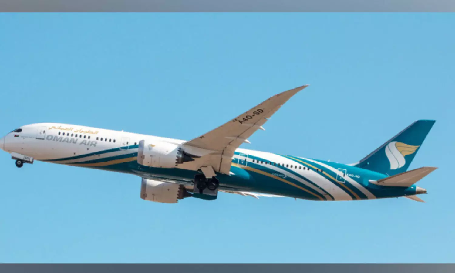 ഖ​രീ​ഫ്; സ​ലാ​ല​യി​ലേ​ക്ക് കൂ​ടു​ത​ൽ സ​ർ​വി​സു​ക​ളു​മാ​യി ഒ​മാ​ൻ എ​യ​ർ