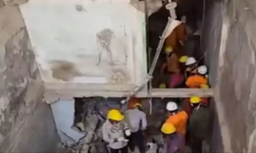 ഗ്യാസ് സിലിണ്ടർ പൊട്ടിത്തെറിച്ച് 9 മരണം 8 പേർക്ക് പരിക്ക് ഗ്യാസ് സിലിണ്ടർ പൊട്ടിത്തെറിച്ച് 9 മരണം 8 പേർക്ക് പരിക്ക്