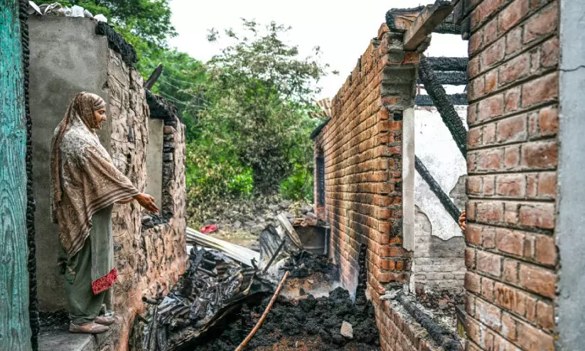 അതിർത്തി സംസ്ഥാനങ്ങളിൽ ജാഗ്രതാ നിർദേശം; വിദ്യാഭ്യാസ സ്ഥാപനങ്ങൾ അടച്ചു അതിർത്തി സംസ്ഥാനങ്ങളിൽ ജാഗ്രതാ നിർദേശം; വിദ്യാഭ്യാസ സ്ഥാപനങ്ങൾ അടച്ചു