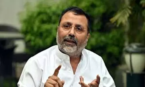 വിവാദ പരാമർശത്തിൽ നിഷികാന്ത് ദുബെക്കെതിരെ രൂക്ഷവിമർശനവുമായി സുപ്രീം കോടതി