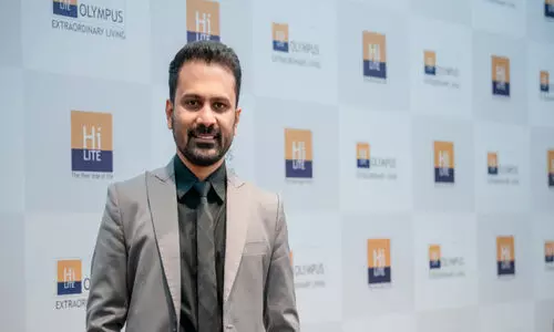 ബി​സി​ന​സ്​ അ​ച്ചീ​വ്​​മെ​ന്റ്​ അ​വാ​ർ​ഡ്​ മു​ഹ​മ്മ​ദ്​ ഫ​സീ​മി​ന്​