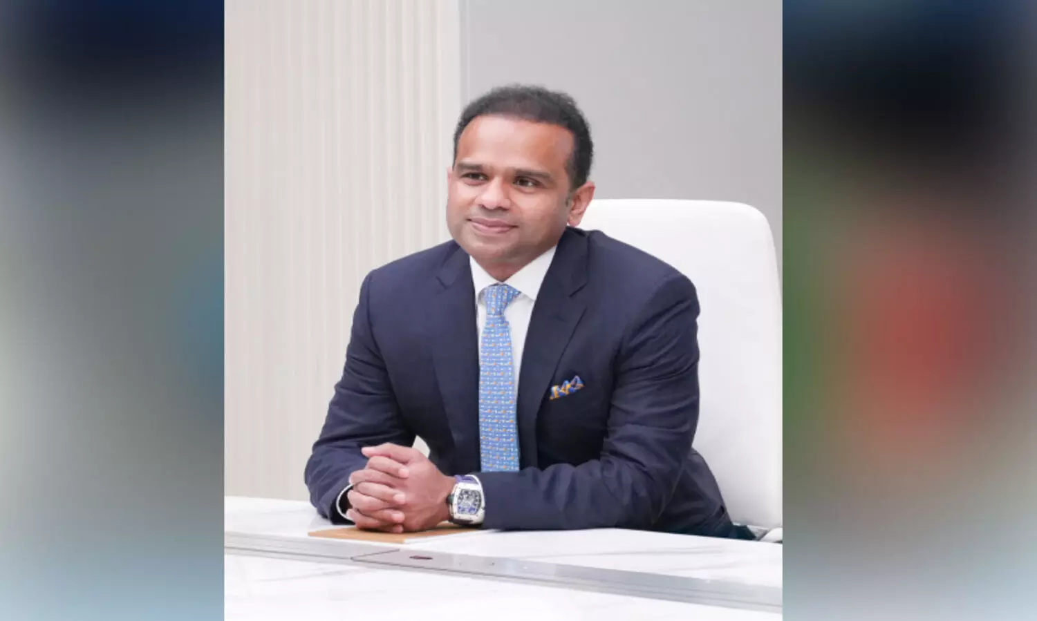 അ​ദീ​ബ് അ​ഹ​മ്മ​ദ് ഫി​ക്കി അ​റ​ബ് കൗ​ൺ​സി​ൽ ചെ​യ​ർ​മാ​ൻ