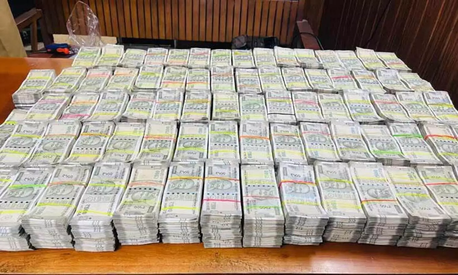 മലപ്പുറം കൊണ്ടോട്ടിയിൽ വൻ കുഴൽപ്പണ വേട്ട