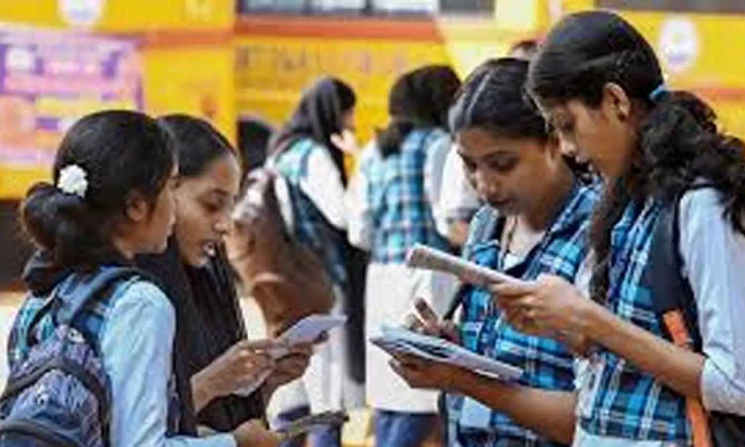 പ്ലസ് വൺ അപേക്ഷ സമർപ്പണം മേയ് 14 മുതൽ; എസ്.എസ്.എൽ.സി പരീക്ഷയിൽ യോഗ്യത നേടിയ എല്ലാ വിദ്യാർഥികൾക്കും ഉപരിപഠന സാധ്യത ഉറപ്പാക്കുമെന്ന് മന്ത്രി