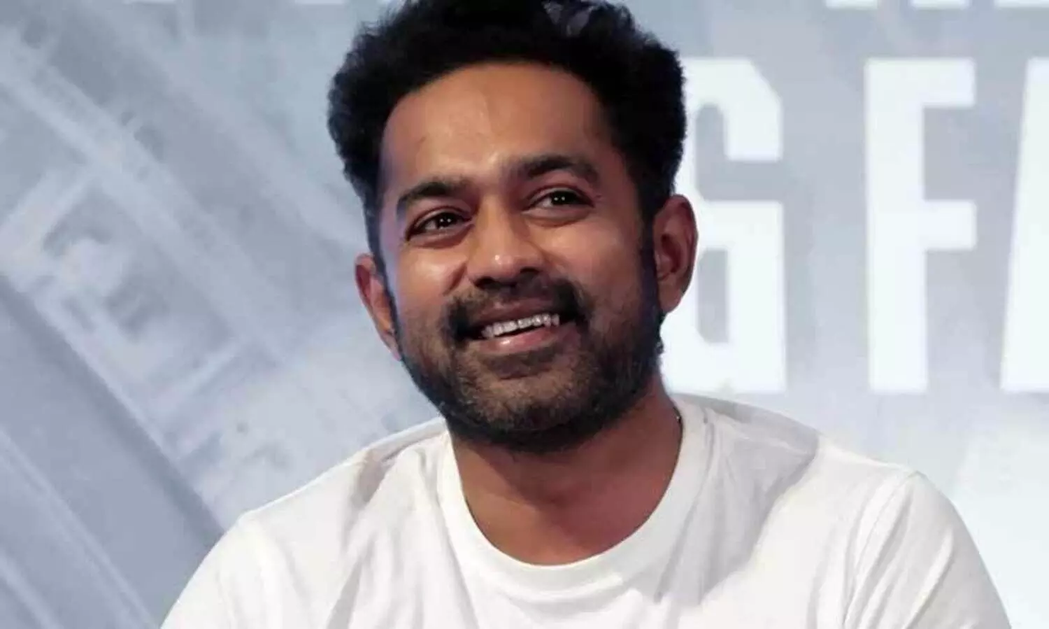 അവന്‍റെ കല്യാണത്തിന് 80 ലിറ്റർ ഡീസലാണ് സമ്മാനം നൽകിയത്; ആസിഫ് അലി