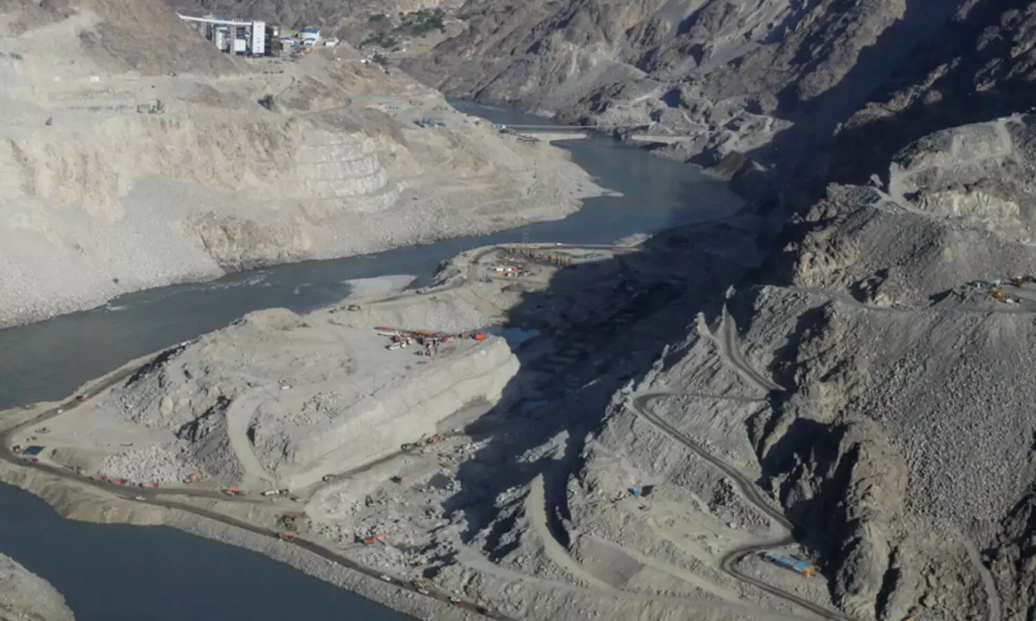 സിന്ധു നദീജല കരാര്‍: നിലപാടിൽ ഒരു മാറ്റവുമില്ലെന്ന് കേന്ദ്രം