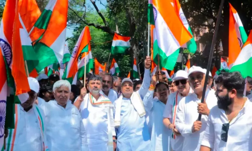 കോ​ൺ​ഗ്ര​സ് ഓ​പ​റേ​ഷ​ൻ സി​ന്ദൂ​ർ ജ​യ്ഹി​ന്ദ് തി​രം​ഗ യാ​ത്ര ന​ട​ത്തി