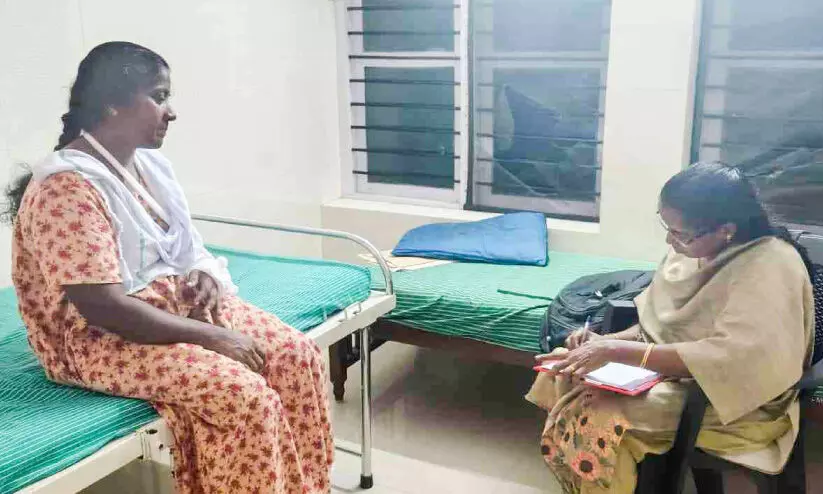 തുറവൂർ പഞ്ചായത്ത് പ്രസിഡന്റിനെ ആക്രമിച്ച സംഭവത്തിൽ കേസെടുത്തു തുറവൂർ പഞ്ചായത്ത് പ്രസിഡന്റിനെ ആക്രമിച്ച സംഭവത്തിൽ കേസെടുത്തു